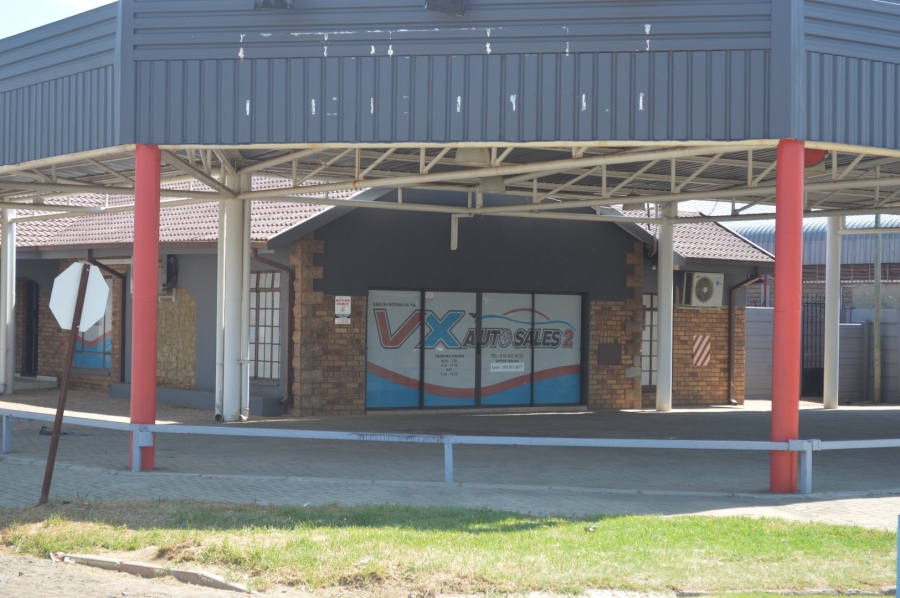 Commercial Property for Sale in Collerville North West